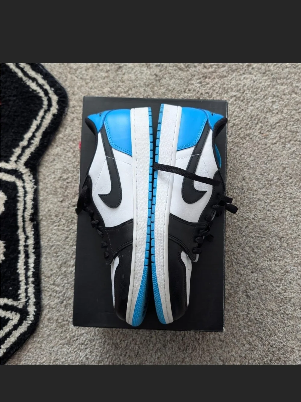 Air Jordan 1 Retro Low OG 